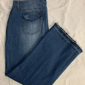 Dollhouse Women’s High-Rise Jeans